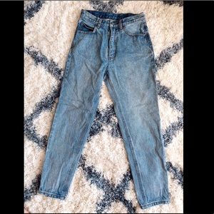 brandy melville mom jeans